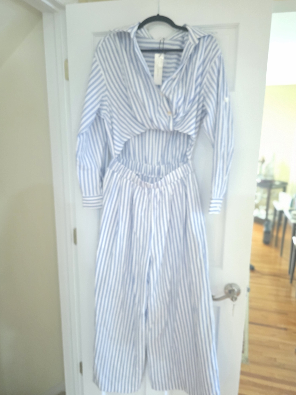 COMMENSE NWT STRIPED COLLARED JUMP SUIT - Picture 2 of 2